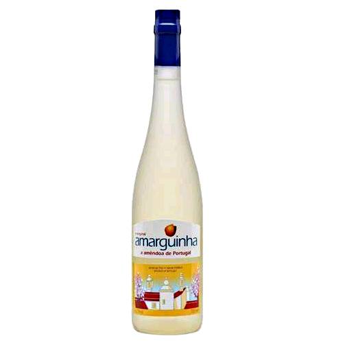 Amarguinha almond liqueur leaves a distinct haze of almondy sweetness on your tongue.