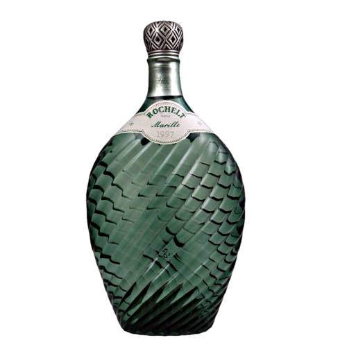 Rochelt Wachauer Marille Apricot Eau De Vie is a bottle of vintage Wachau Apricot brandy from boutique Austrian producers Rochelt.