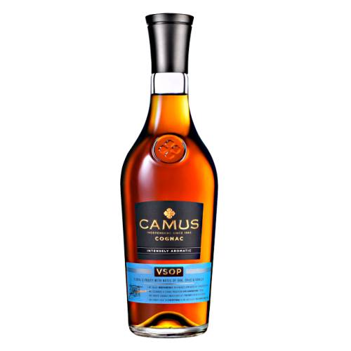 Cognac Camus VSOP - Camus VSOP cognac with floral notes and elegant golden tint with amber undertones in colour this cognac has lavish fruity notes accompanied by accents of spices and vanilla on the palate.