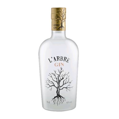 Gin Teichenne LArbre - Gin LArbre made by Teichenne An exceptional balanced aromatic crystalline and fresh liquid content in a bottle of minimalist design that in addition to expressing simplicity time joy and radiance also conveys a very important emotional part by using the tree shape.