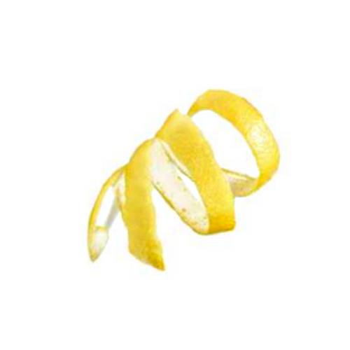 Limequat Peel is the skin from the Limequat that is high in citrus oils and full of flavour.