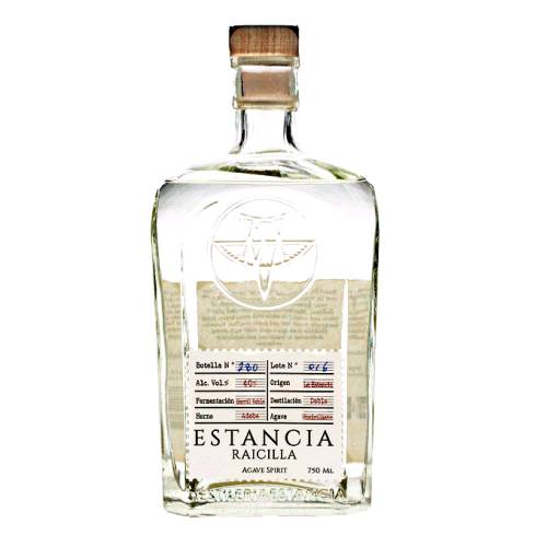 Mezcal Estancia - Estancia mezcal made gentle presence of smoke but what exudes on the nose is prominent florals and fresh fruits and with fresh citrus and dried pear to be specific.
