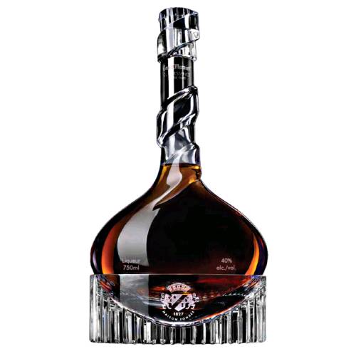 Orange Liqueur Grand Marnier Quintessence - Grand Marnier Grande Cuvee Quintessence is crafted with exceptionally rare cognacs from the private family cellar from the oldest reserves in a handmade crystal carafe.