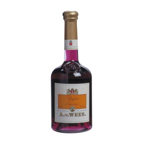 Parfait Amour A V Wees - Parfait Amour A V Wees purple liqueur flavoured with flower petals and vanilla also knowen as perfect love.