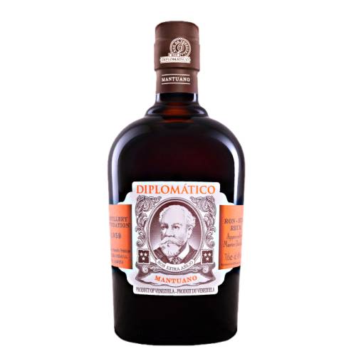 Rum Black Diplomatico - Diplomatico Mantuano rum is an excellent blended rum aged for up to eight years in white oak casks which previously served to age and pot still distillates elaborated from sugar cane molasses and honeys.