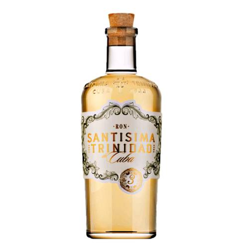 Rum Santisima Trinidad 3years - Santisima Trinidad 3 Year old rum with clean and transparent with a soft and balanced aroma and flavours of light ageing with slight sweetness.
