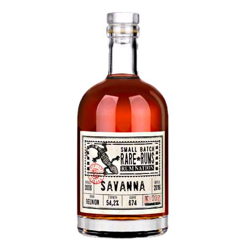 Rum Savanna - Savanna rum is an intense rum made from molasses in the traditional style distilled and fully tropically aged at Savanna distillery on Reunion Island.