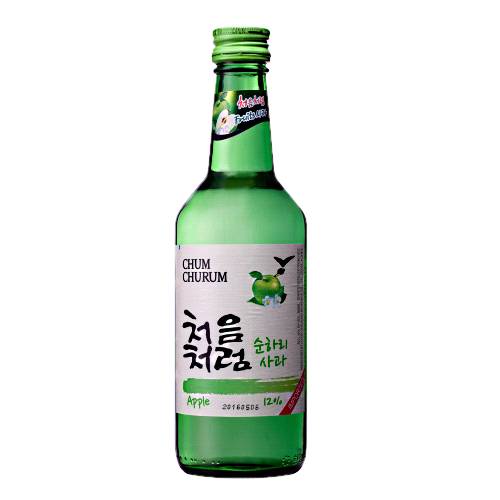 Soju Lotte Chilsung Apple - Lotte Liquor Chum Churum Apple flavoured Chum Churum soju that is widely popular in Korea. This brand is the original product that started the fruit flavoured soju popularity. With a mild alcohol content of 12 percent it is much easier to drink with just the right amount of apple flavour and sweetness.