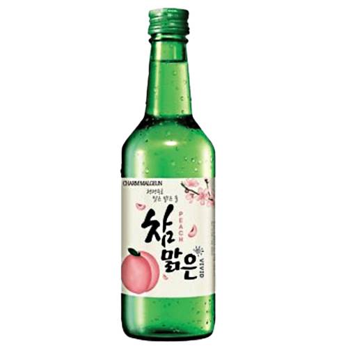 Vivid Peach Soju strickes the balance sweetness and light peach taste.