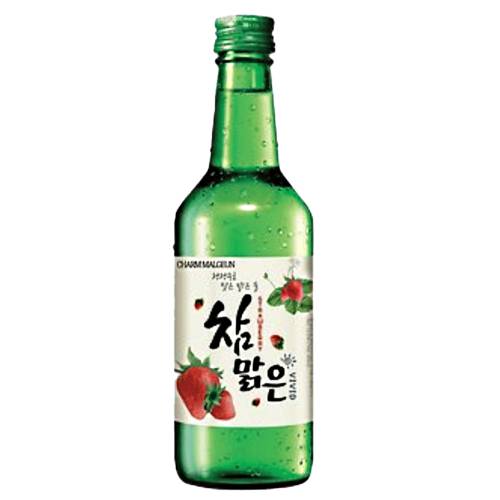 Vivid Strawberry Soju has a sweet tart flavour of strawberries.