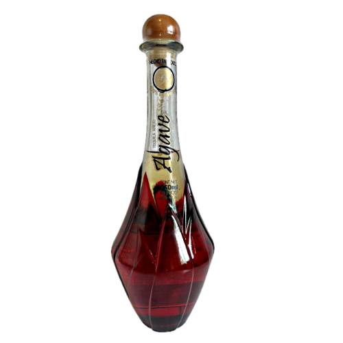 Agave Dos Mil anejo tequila is produced by Destileria Hacienda La Esperanza with a tradition in both the cultivation of agave and the production of fine Tequila.