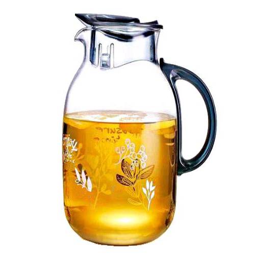 Cinnamon Water made by infusing cinnamon stickes into boiling water and boiled for fifteen minutes.