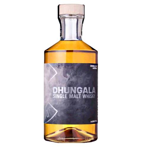 Corowa whisky is a single malt wine cask whisky that exhibits floral characters with honeycomb sweetness on the nose and palate indicates the combination of oak influences and the sweetness.