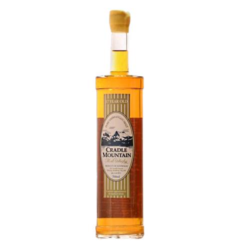 Cradle Mountain Whisky is crafted using the traditional base formulas invented by the master distillers now complemented with innovations in ageing techniques barrel management and the use of our unique Sol lahra barrels.
