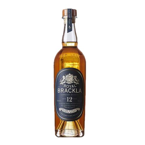 Whisky Scotch Royal Brackla - Royal Brackla 12 year old scotch whisky fermentation is long the lyne arms of the stills are angled upwards the copper conversation a long one the reflux plentiful.