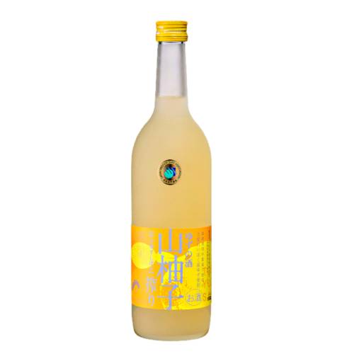 Wine Rice Sake Yuzu - Yuzushu Japanese Yuzu Citrus Sake as if you drink just squeezed juice of Yuzu straightly.